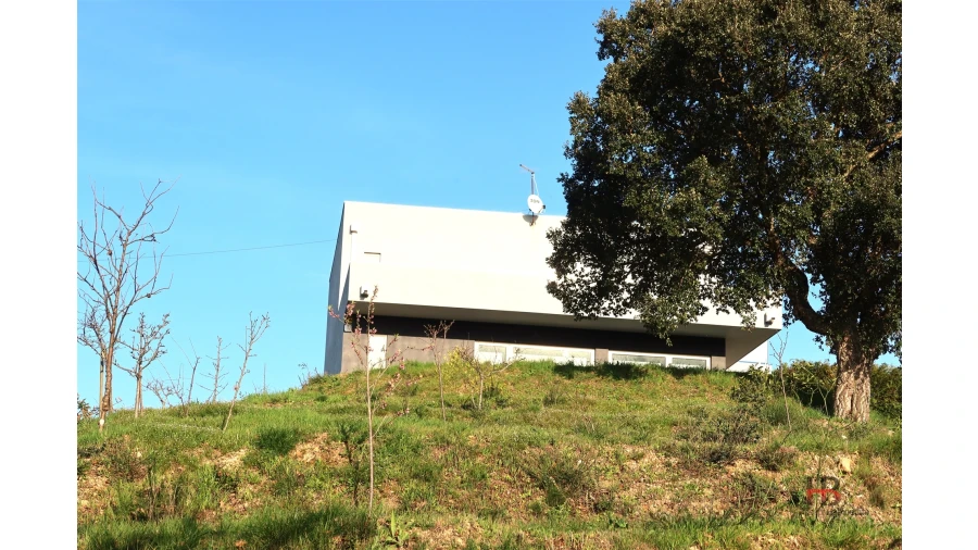 Quinta T4 para Venda em Sobrado e Bairros Foto 12