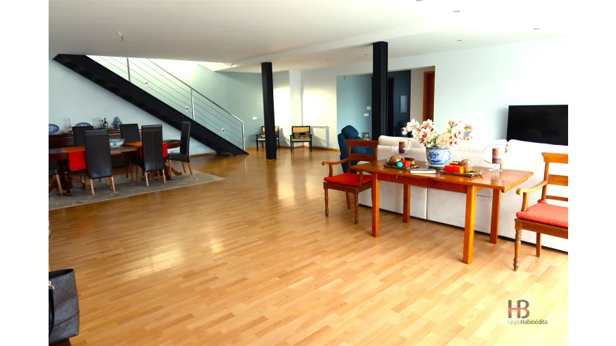 Quinta T4 para Venda em Sobrado e Bairros Foto 28