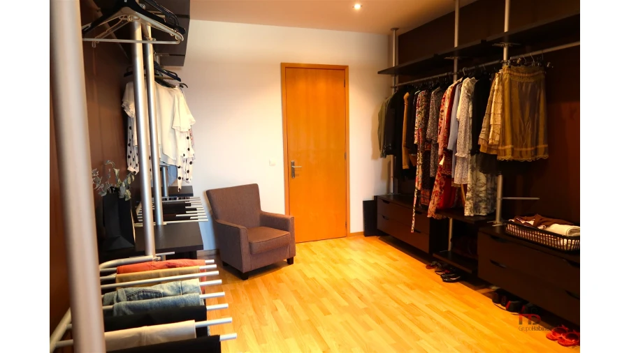 Quinta T4 para Venda em Sobrado e Bairros Foto 63