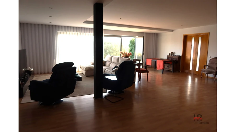 Quinta T4 para Venda em Sobrado e Bairros Foto 81