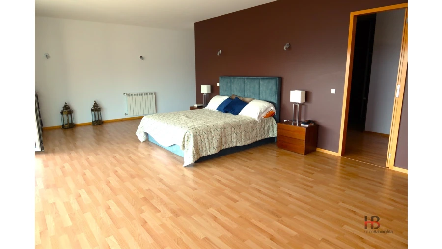 Quinta T4 para Venda em Sobrado e Bairros Foto 60