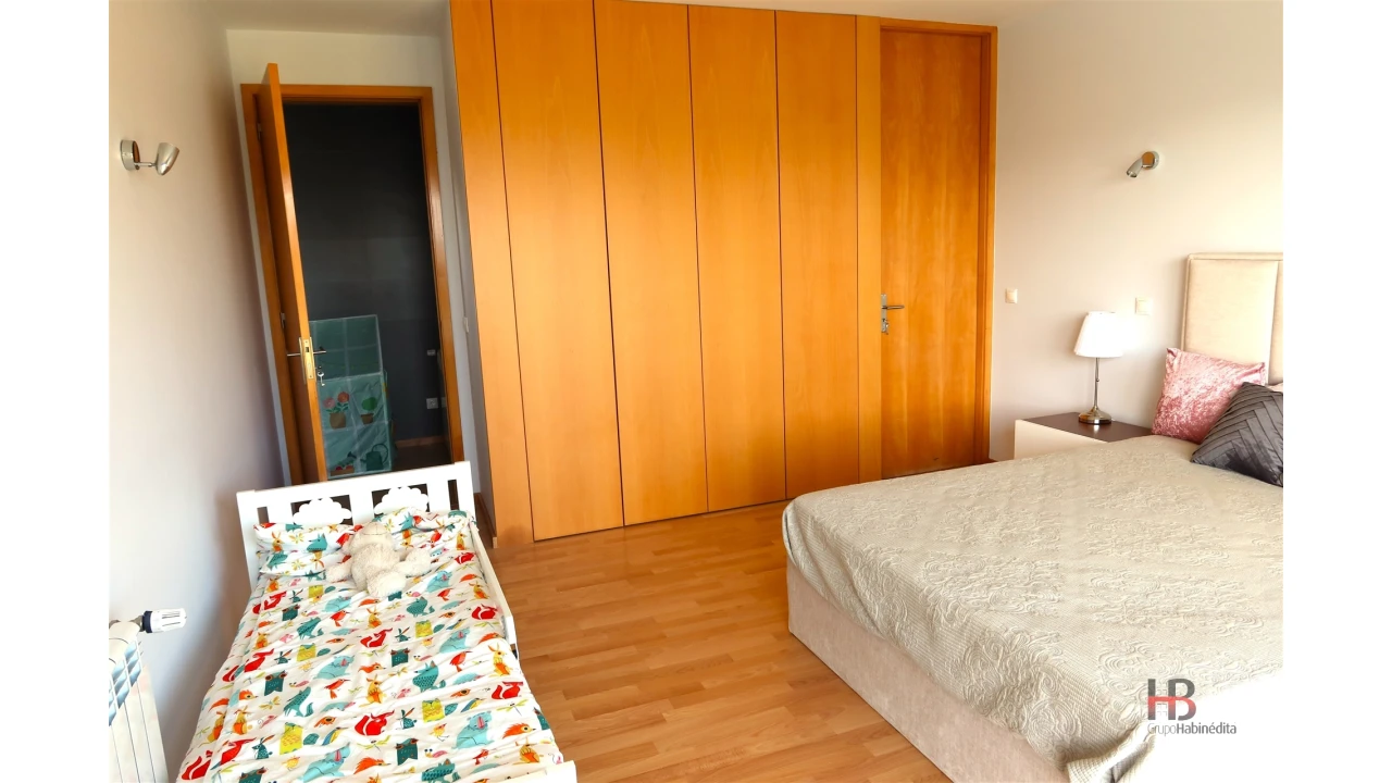 Quinta T4 para Venda em Sobrado e Bairros Foto 51