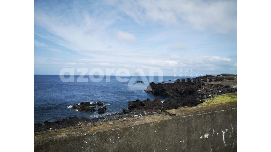 Armazém para Venda em Rabo de Peixe Foto 16