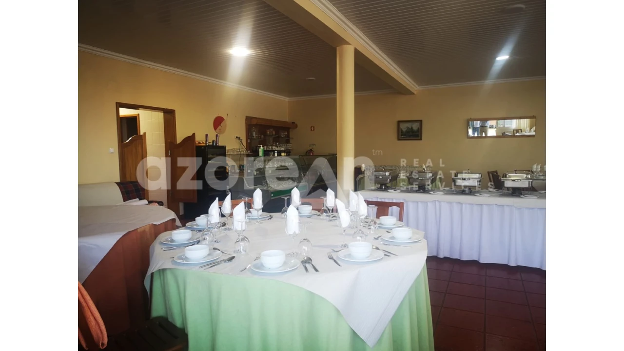 Armazém para Venda em Povoação Foto 14