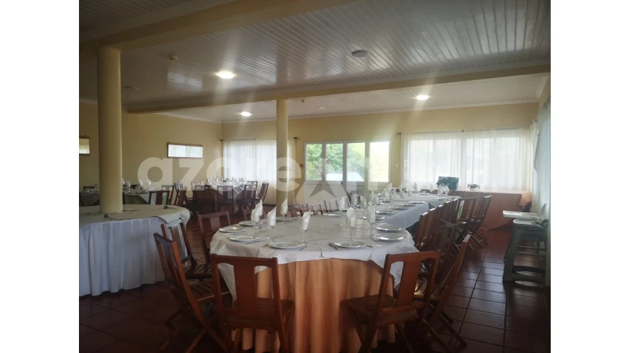 Armazém para Venda em Povoação Foto 13