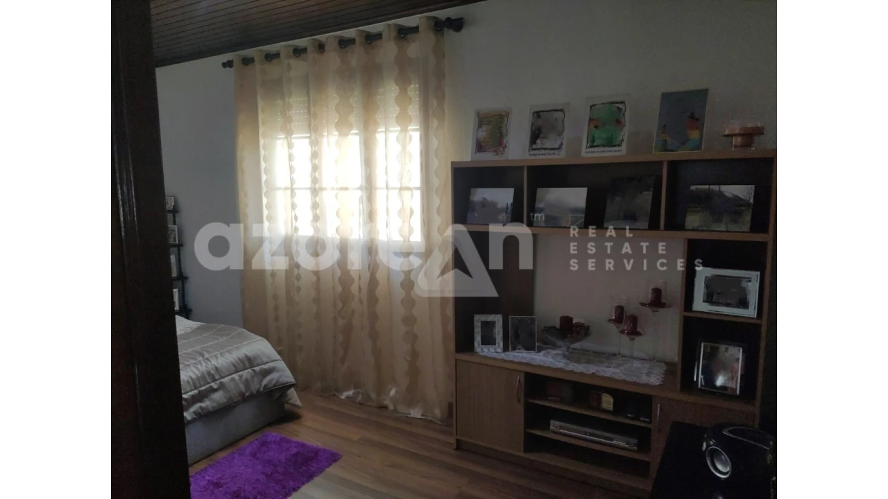 Moradia T3 para Venda em Feteiras Foto 15