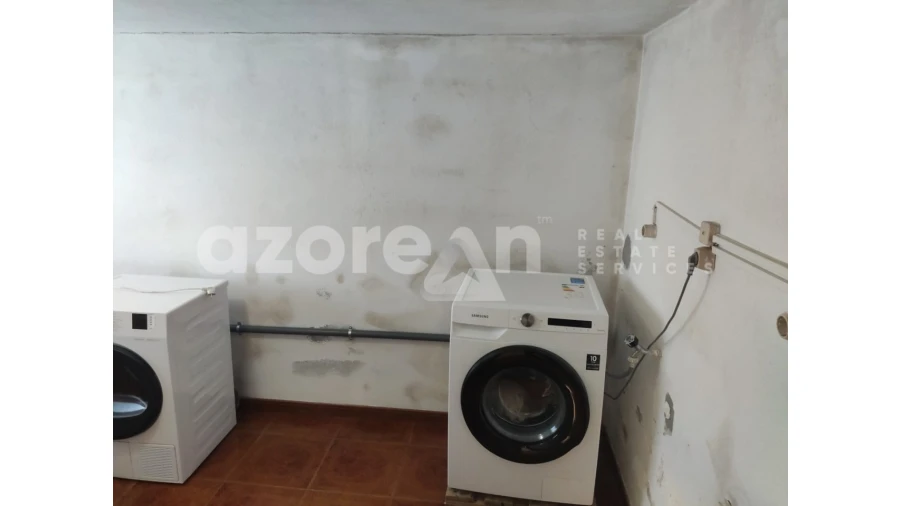 Moradia T3 para Venda em Feteiras Foto 28