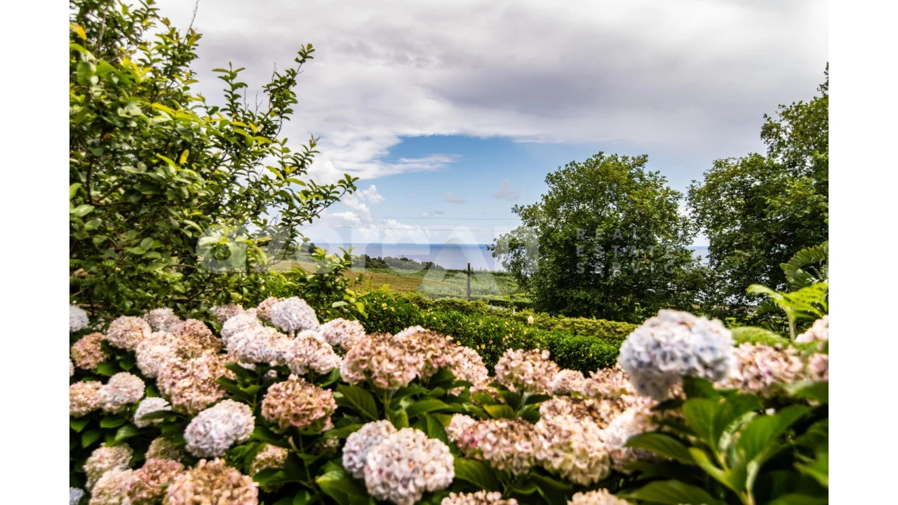 Moradia T11 para Venda em Ribeira Seca Foto 18