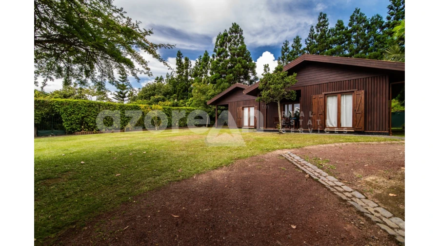 Moradia T11 para Venda em Ribeira Seca Foto 24