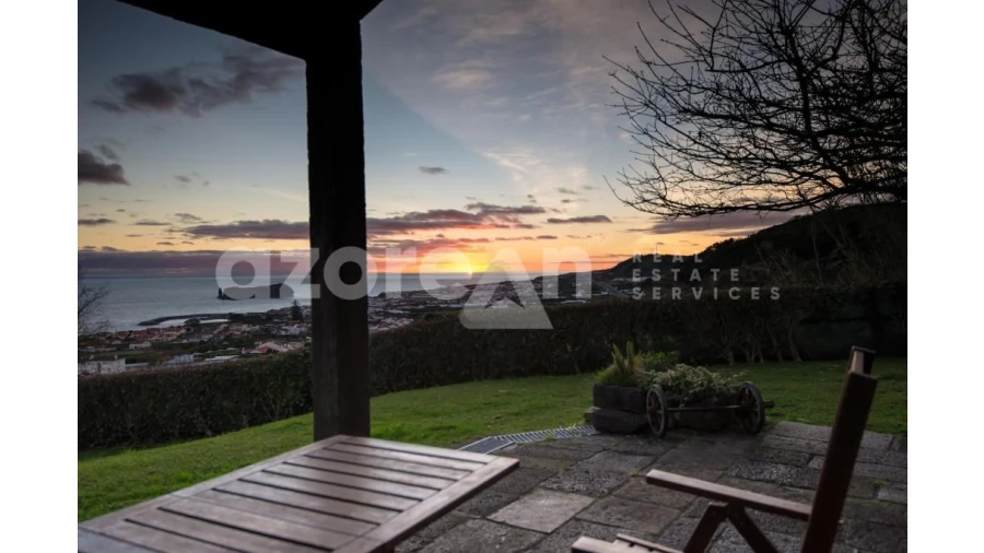 Moradia T11 para Venda em Ribeira Seca Foto 28