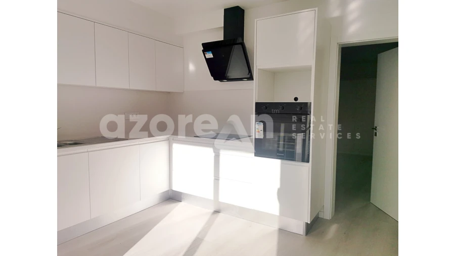 Moradia T2 para Venda em Fajã de Cima Foto 8