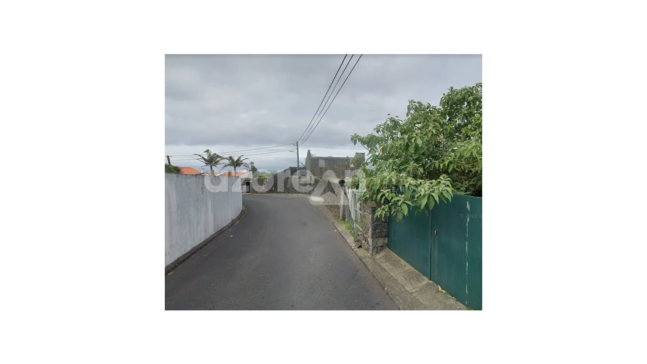 Moradia T10 para Venda em São Vicente Ferreira Foto 4