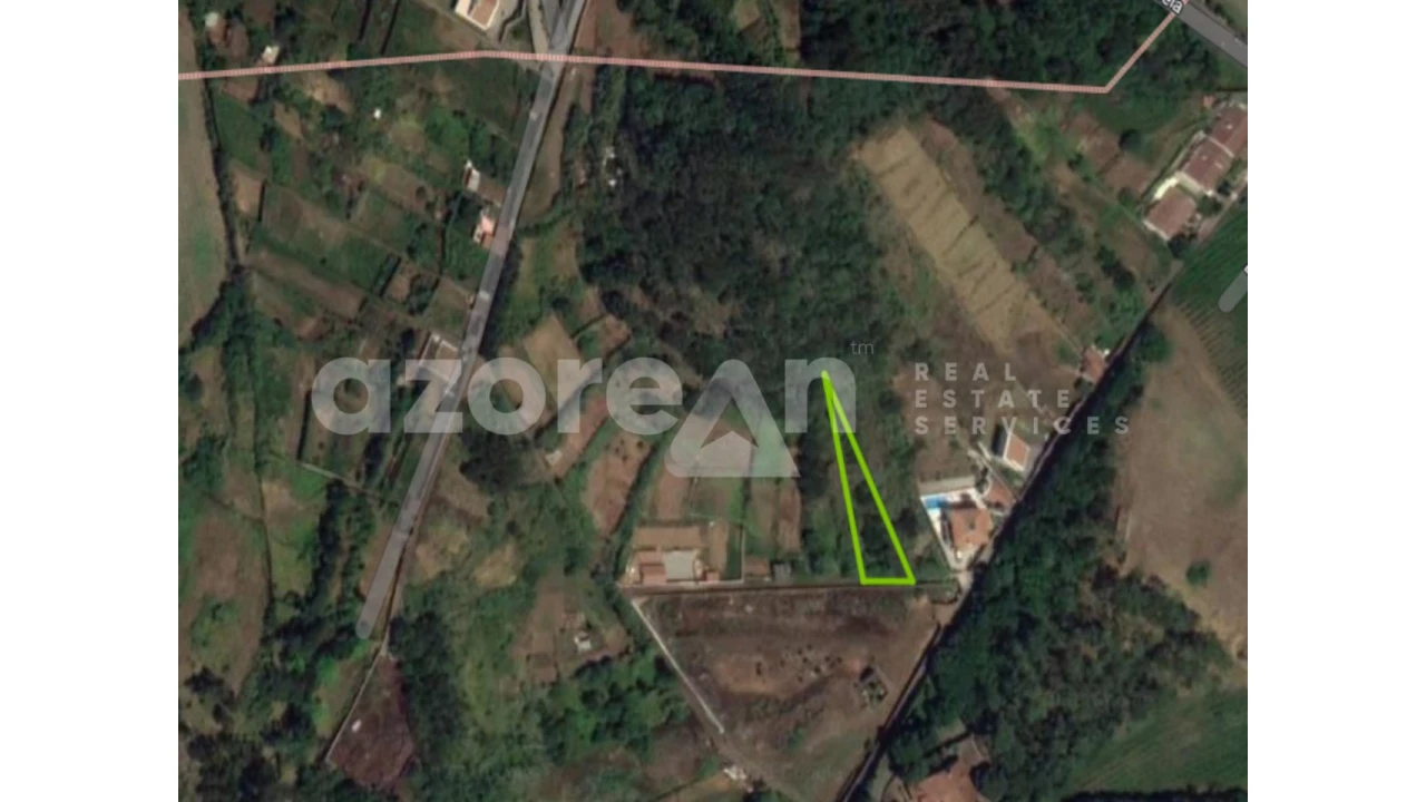 Terreno para Venda em Agua de Pau Foto 1