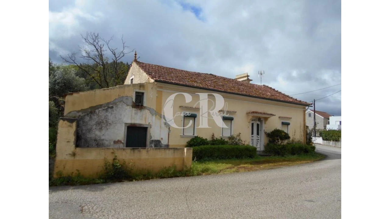 Moradia T4 para Venda em Chão de Couce Foto 1