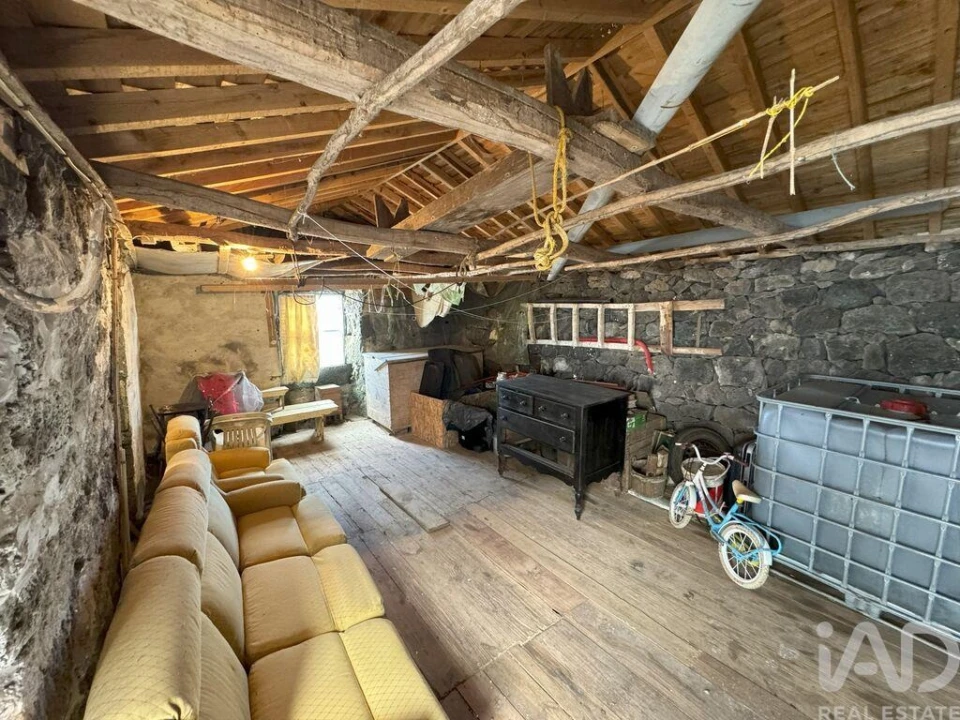 Moradia T2 para Venda em Ribeiras Foto 27