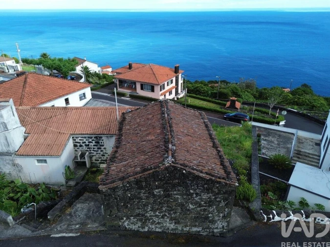 Moradia T2 para Venda em Ribeiras Foto 23