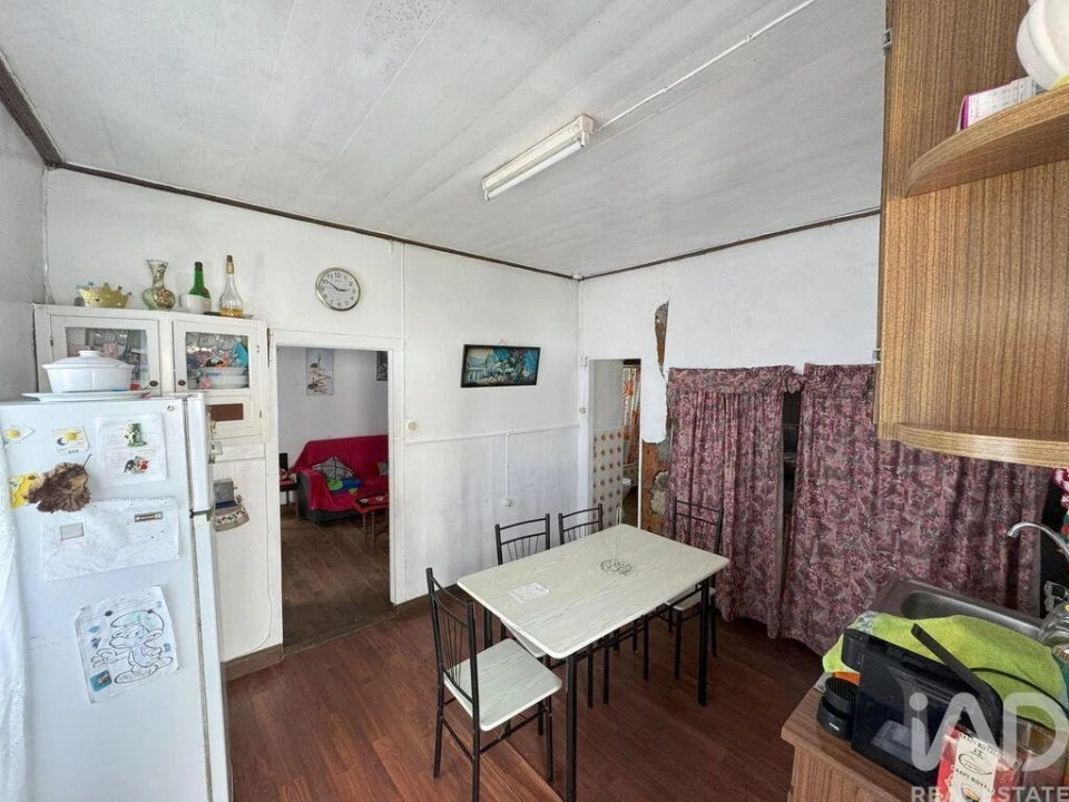 Moradia T2 para Venda em Ribeiras Foto 11