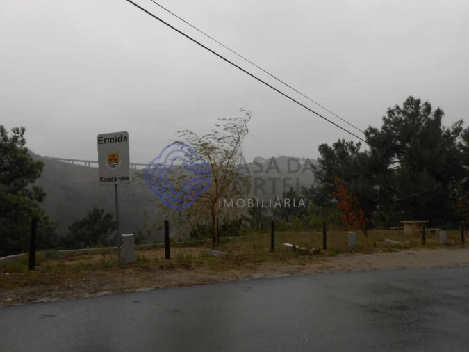 Terreno para Venda em Folhadela Foto 7