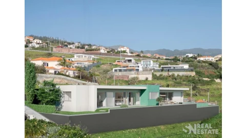Moradia T3 para Venda em Estreito da Calheta