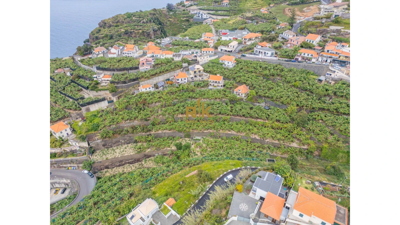 Terreno para Venda em Ponta do Sol Foto 9