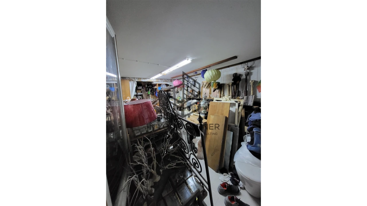 Apartamento T2 para Venda em Alvalade Foto 2