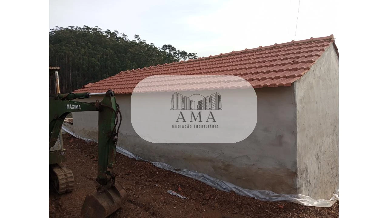 Moradia T1 para Venda em Ossela Foto 5