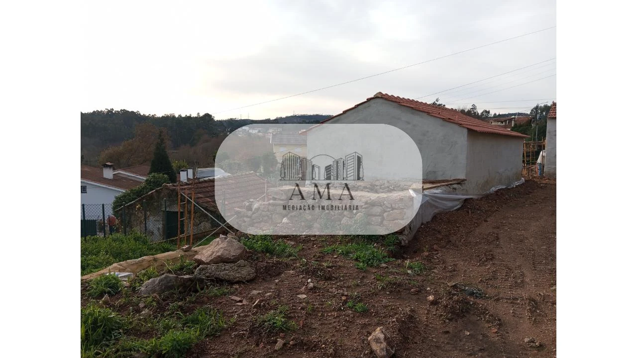 Moradia T1 para Venda em Ossela Foto 7