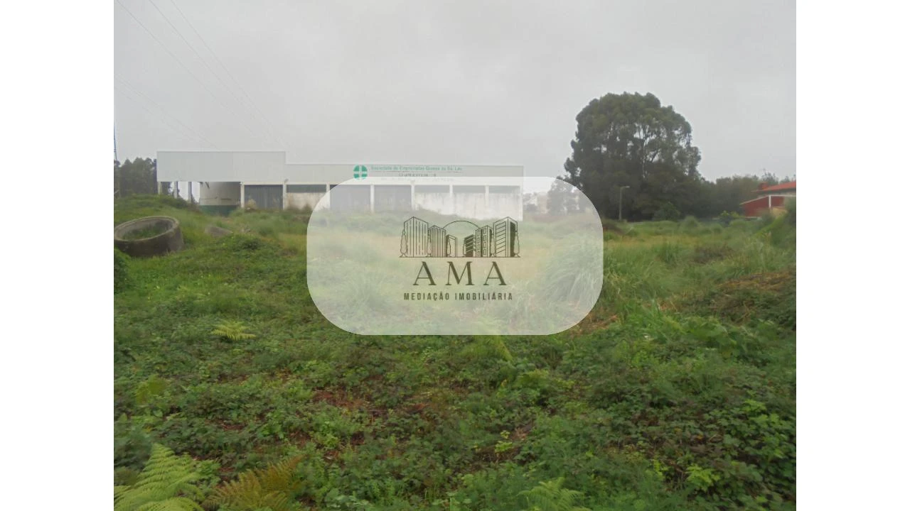 Terreno para Venda em Esmoriz Foto 2