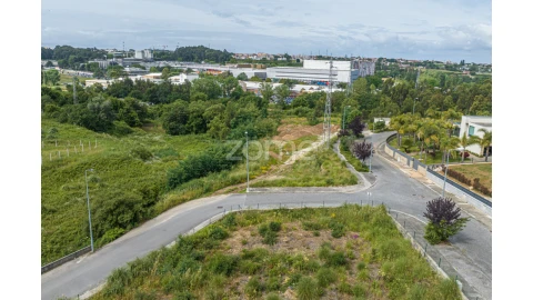 Terreno para Venda em Custóias, Leça do Balio e Guifões