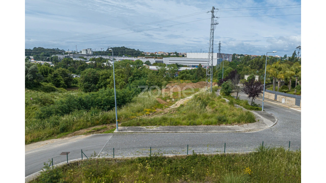 Terreno para Venda em Custóias, Leça do Balio e Guifões Foto 5