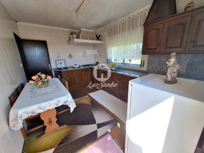 Moradia T3 para Venda em Rates Foto 16