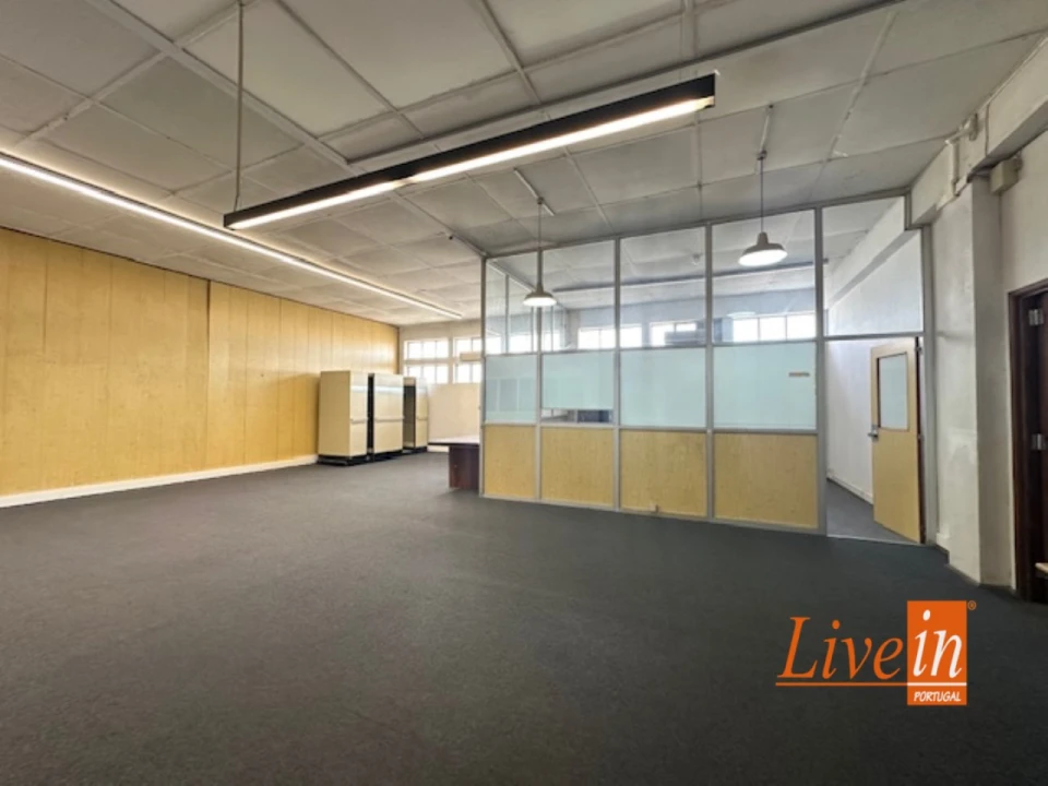 Escritório para Arrendamento em Mafra Foto 1