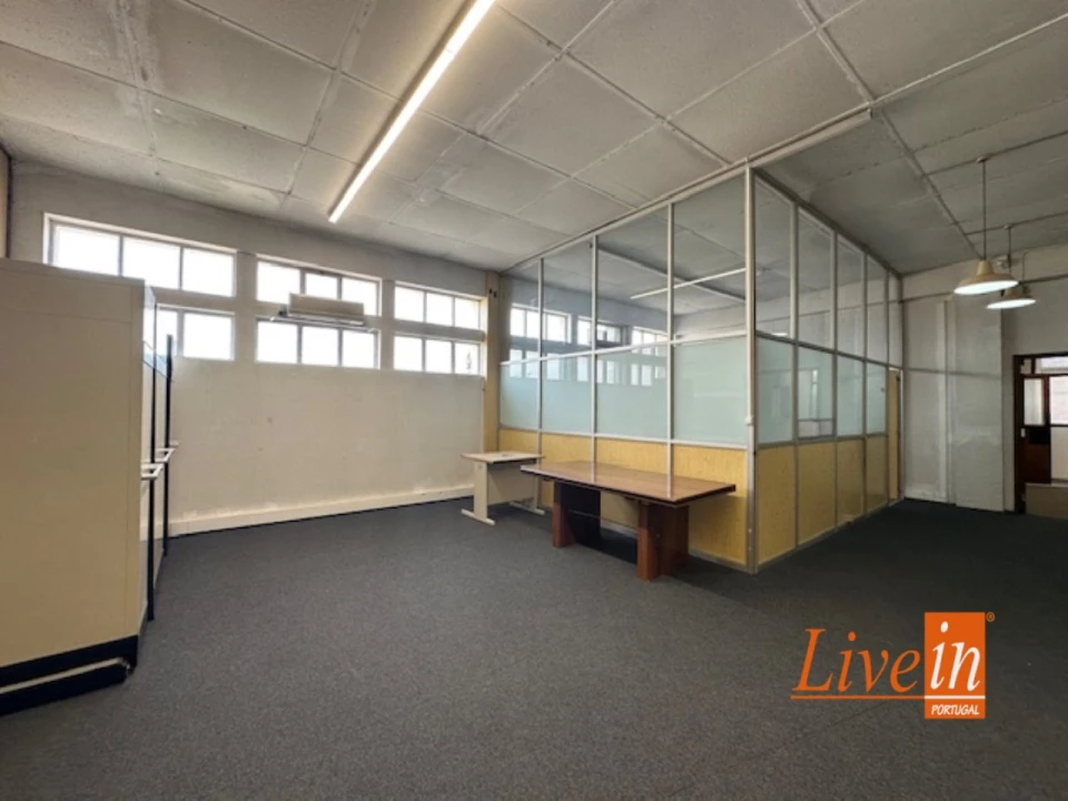 Escritório para Arrendamento em Mafra Foto 2