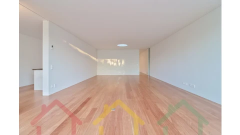 Apartamento T4 para Venda em Bonfim