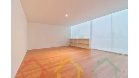 Apartamento T4 para Venda em Bonfim