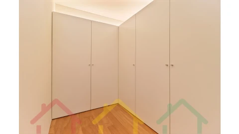 Apartamento T4 para Venda em Bonfim