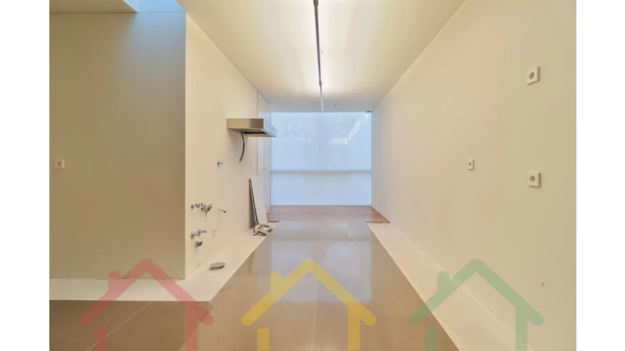 Apartamento T4 para Venda em Bonfim Foto 5