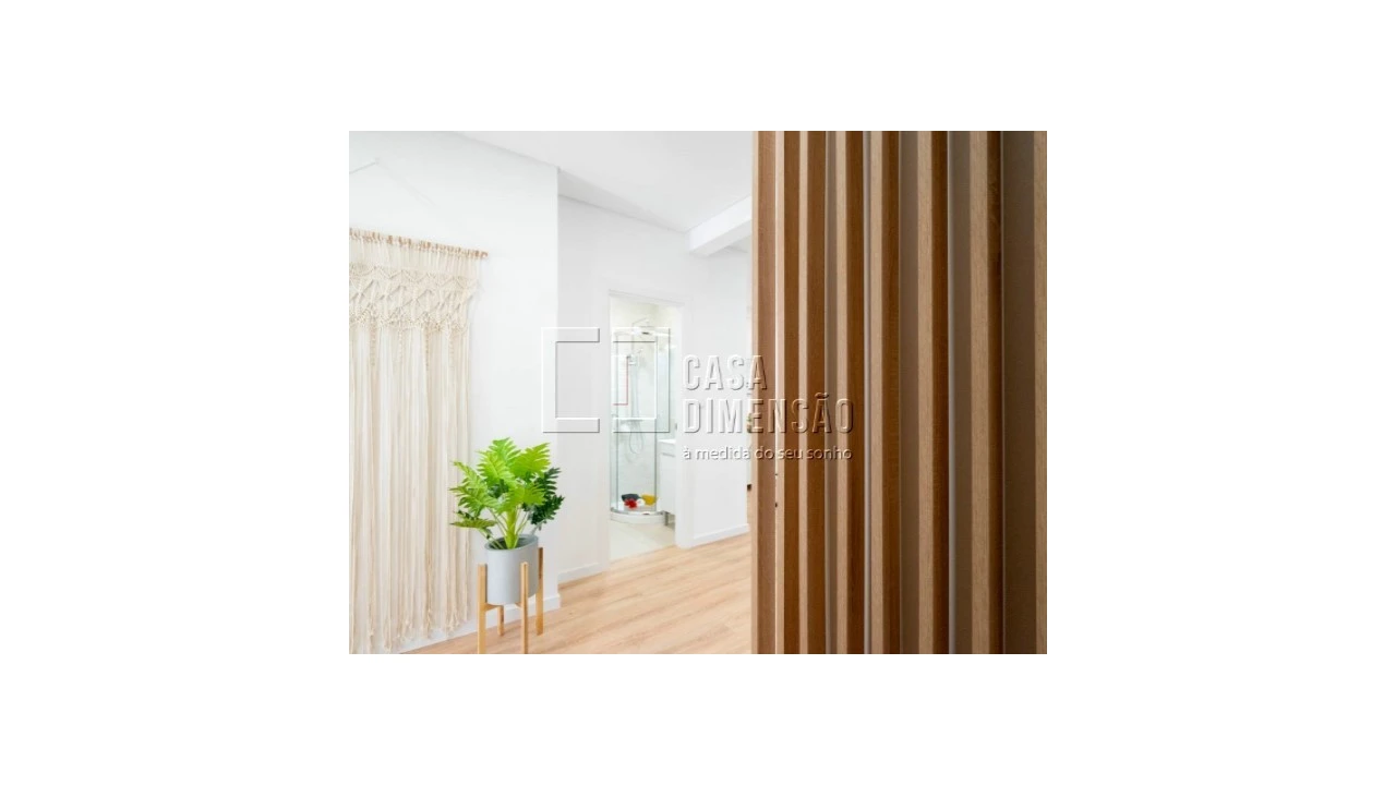 Apartamento T2 para Venda em Benfica Foto 3