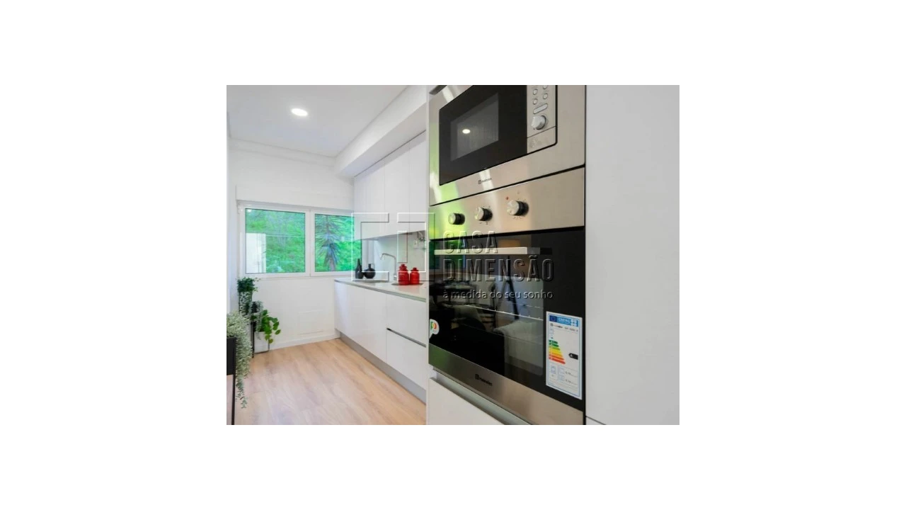 Apartamento T2 para Venda em Benfica Foto 18