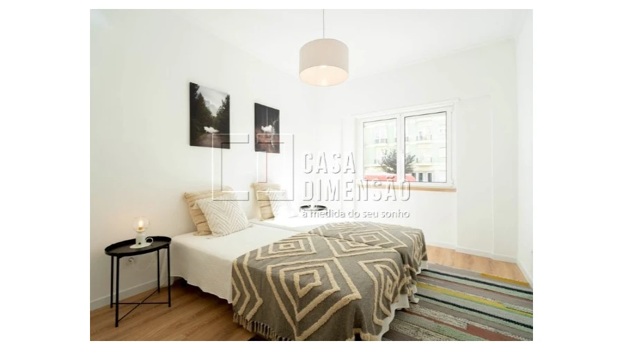 Apartamento T2 para Venda em Benfica Foto 25
