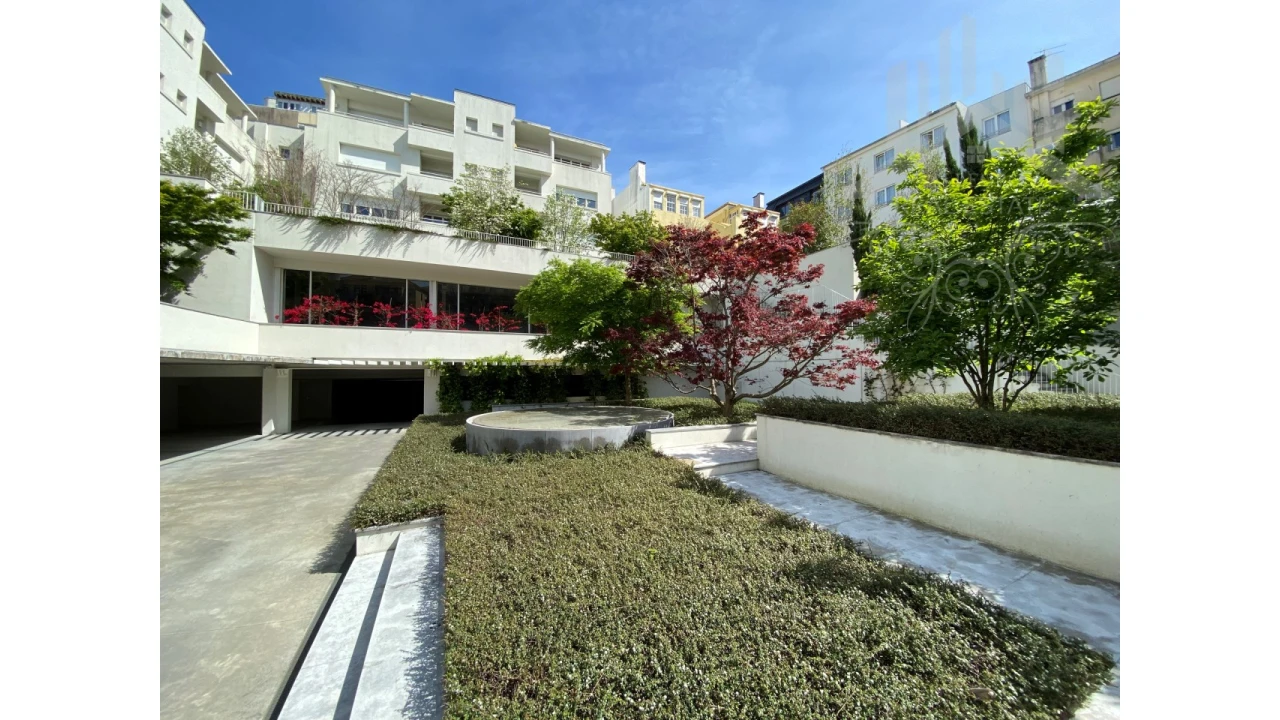 Apartamento T1 para Venda em Cedofeita, Santo Ildefonso, Sé, Miragaia, São Nicolau e Vitória Foto 1