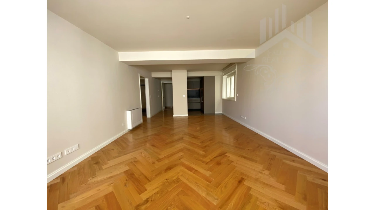 Apartamento T1 para Venda em Cedofeita, Santo Ildefonso, Sé, Miragaia, São Nicolau e Vitória Foto 17