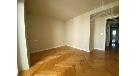 Apartamento T1 para Venda em Cedofeita, Santo Ildefonso, Sé, Miragaia, São Nicolau e Vitória