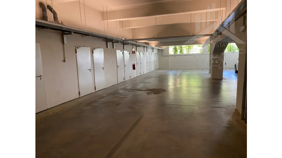 Apartamento T1 para Venda em Cedofeita, Santo Ildefonso, Sé, Miragaia, São Nicolau e Vitória Foto 42