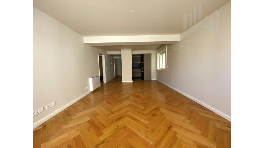 Apartamento T1 para Venda em Cedofeita, Santo Ildefonso, Sé, Miragaia, São Nicolau e Vitória Foto 17