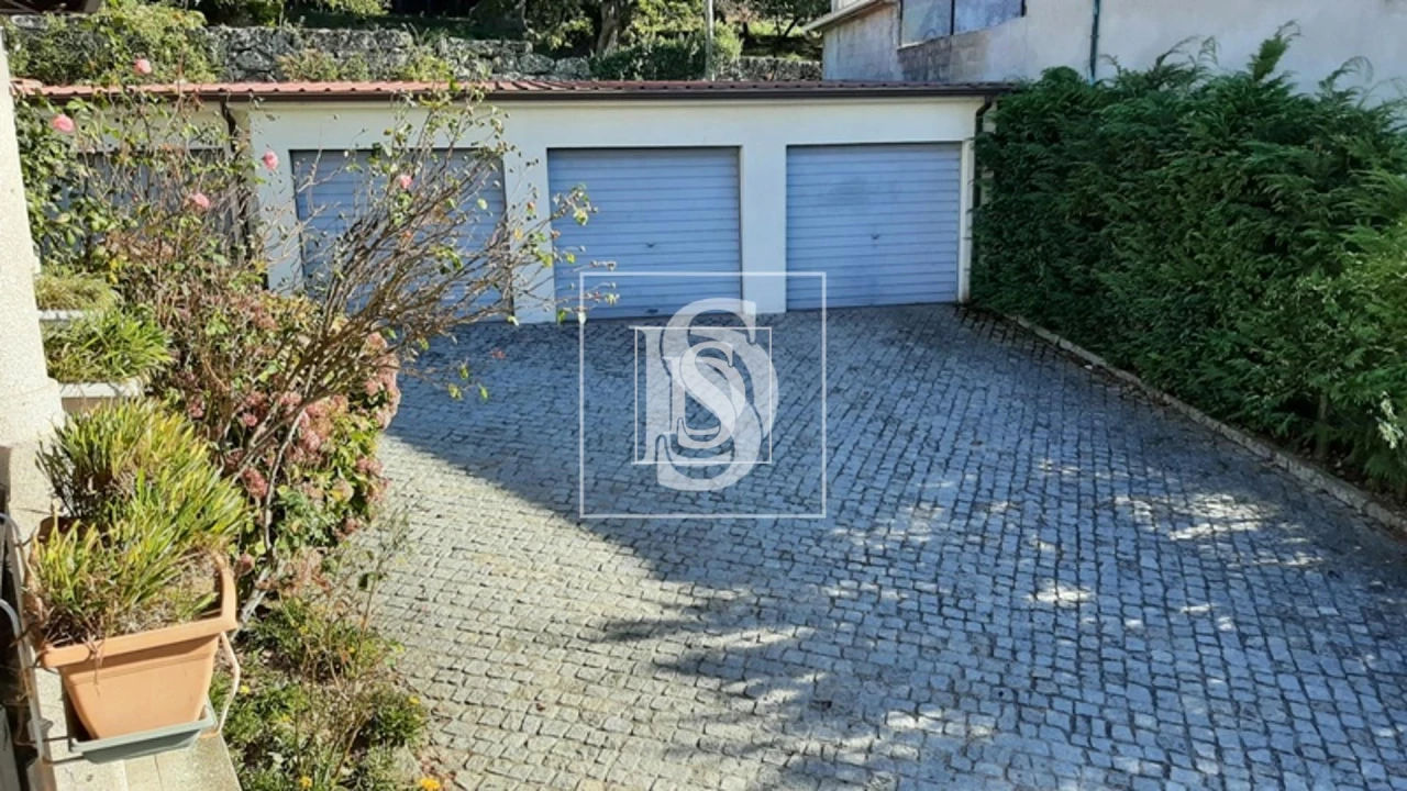 Moradia T10 para Venda em Bornes de Aguiar Foto 16