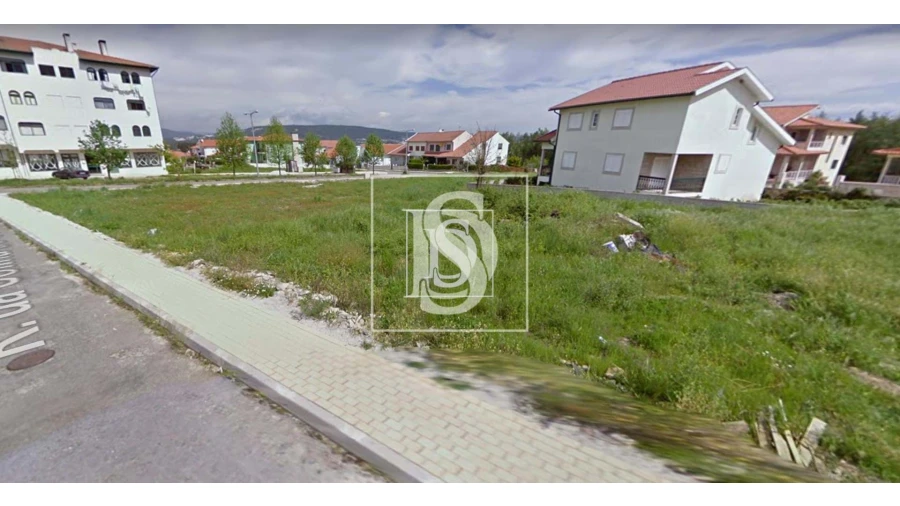 Terreno para Venda em Bornes de Aguiar Foto 5