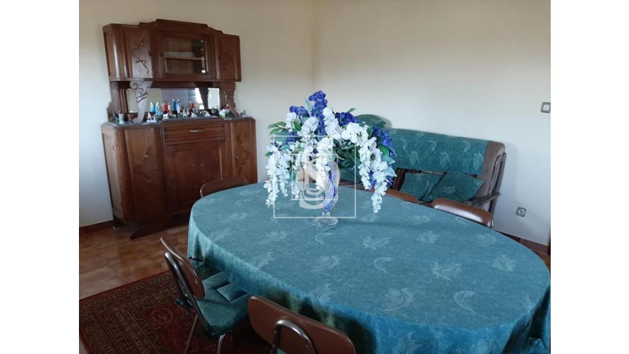 Moradia T6 para Venda em Telões Foto 24