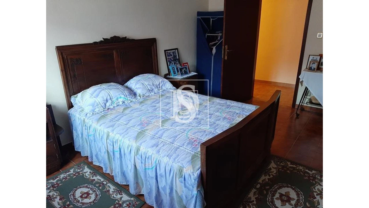 Moradia T6 para Venda em Telões Foto 8