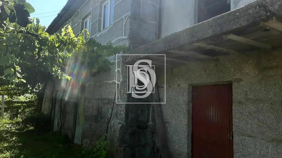 Quinta T3 para Venda em Telões Foto 12